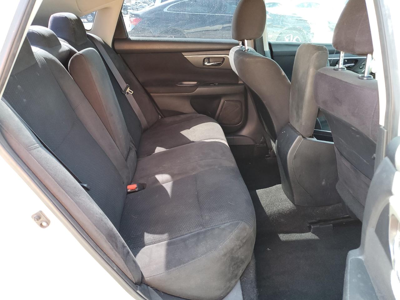 1N4AL3AP9FN312375 2015 Nissan Altima 2.5