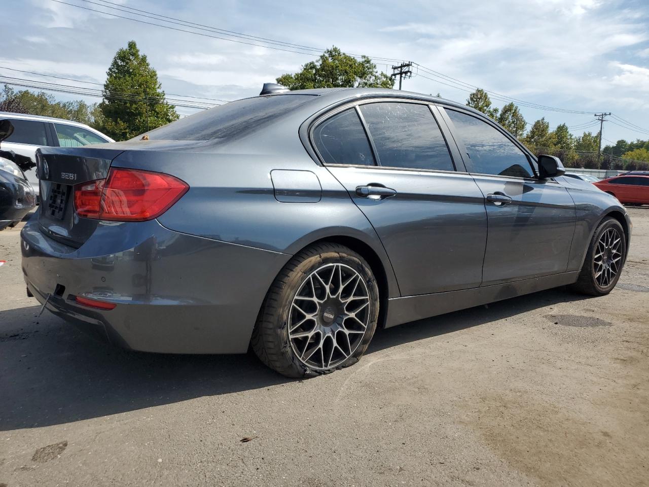 VIN WBA3B3C52DF533418 2013 BMW 3 SERIES no.3