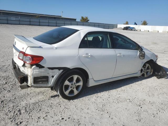  TOYOTA COROLLA 2013 Белый