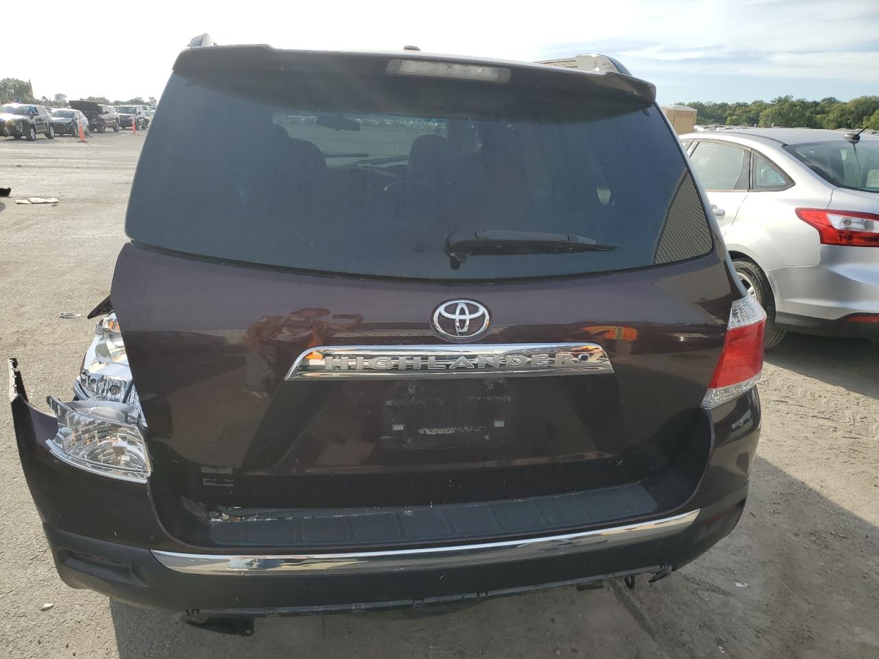 2012 Toyota Highlander - Image 6