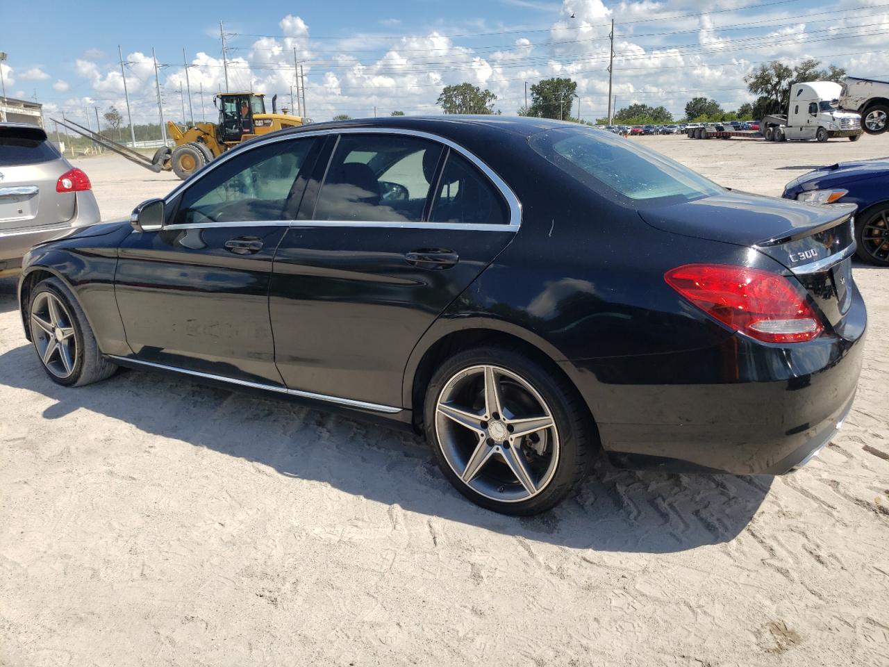 55SWF4JB5FU047100 2015 MERCEDES-BENZ C CLASS - Image 2