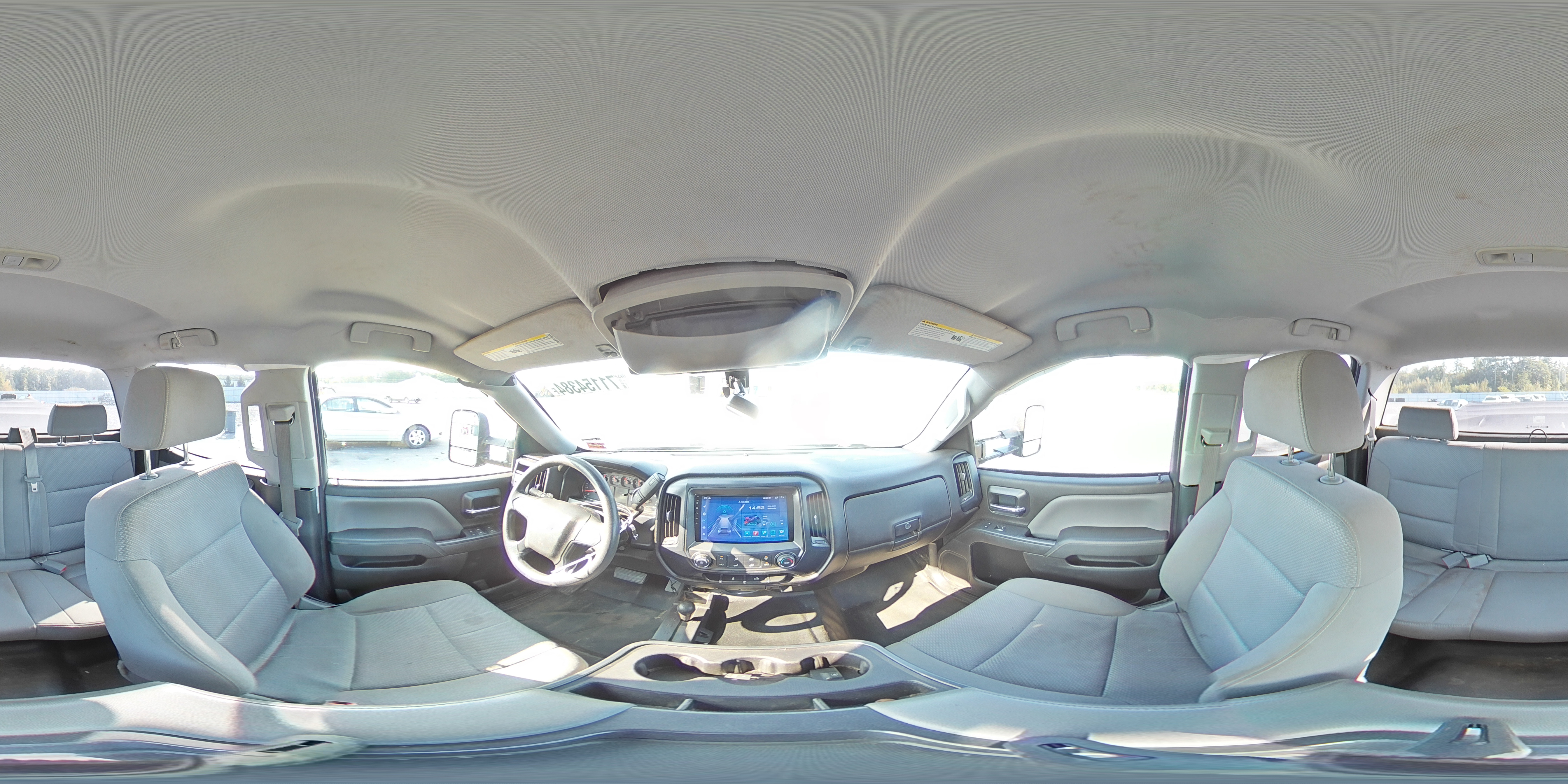 2014 Chevrolet Silverado - Image 13