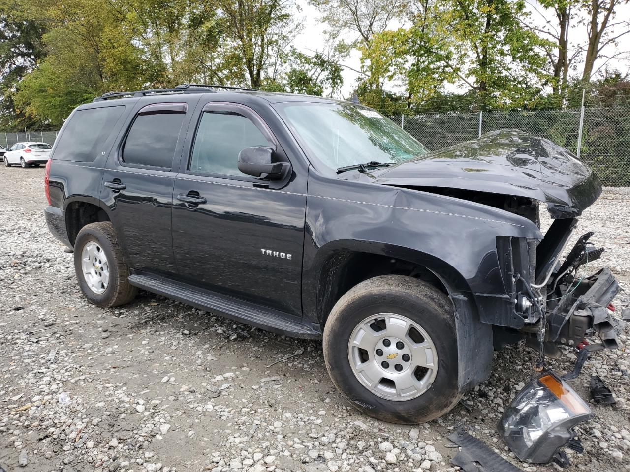 2012 Chevrolet Tahoe - Image 4