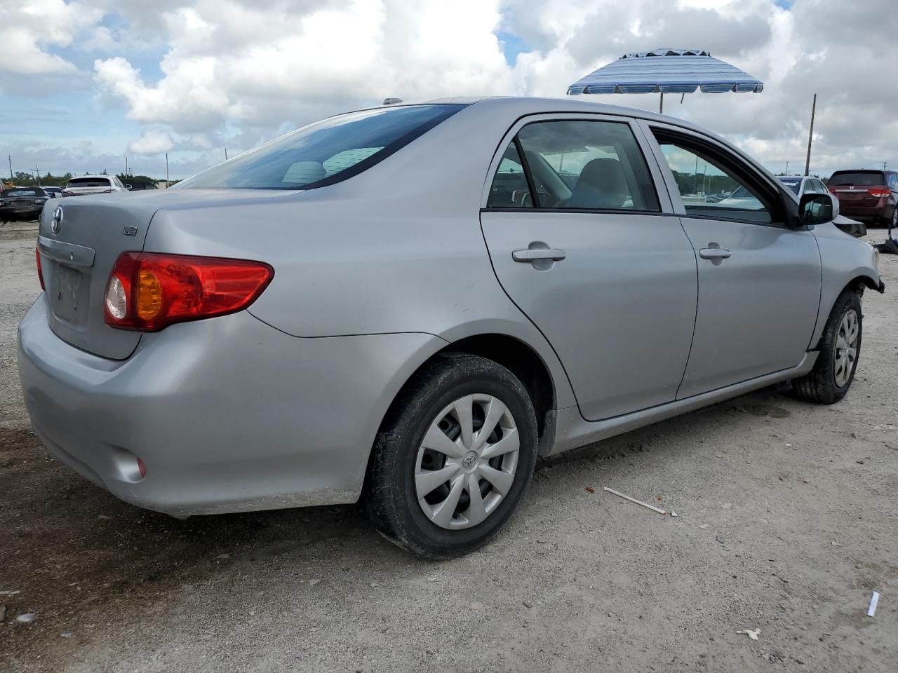 2010 Toyota Corolla - Image 3