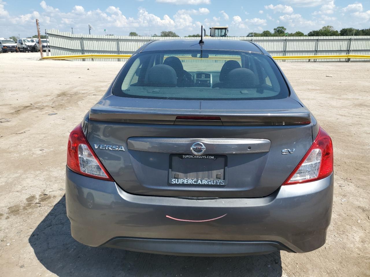 2017 Nissan Versa S VIN: 3N1CN7AP7HL815395 Lot: 70370154