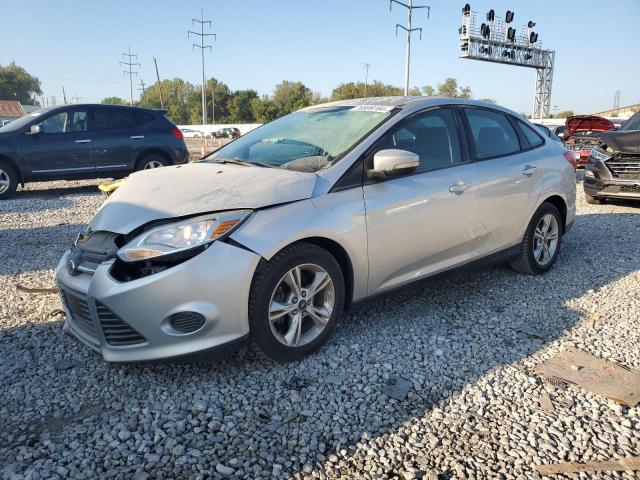 Sedans FORD FOCUS 2013 Silver