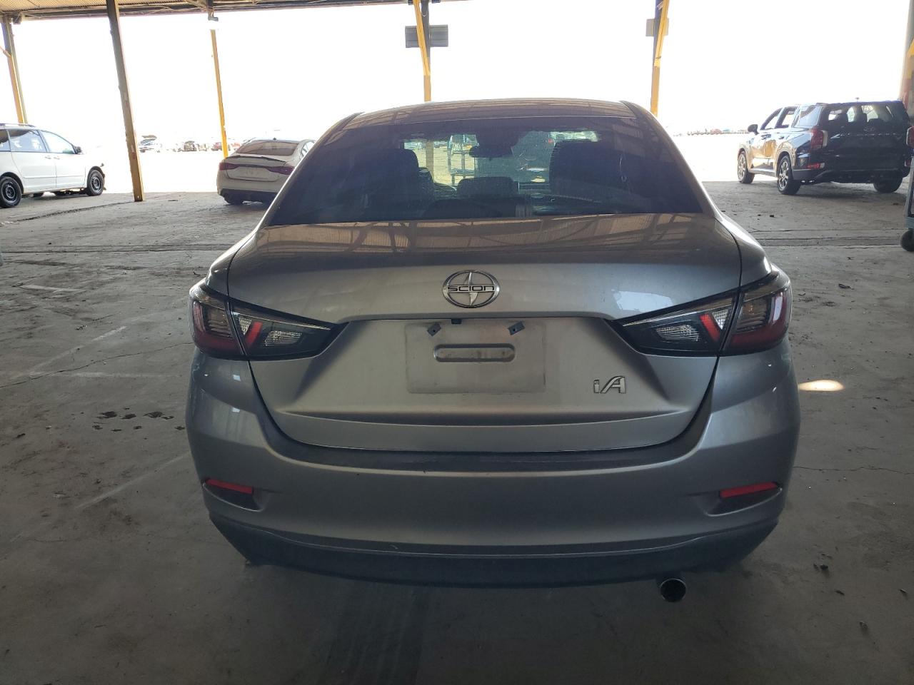 3MYDLBZV5GY112152 2016 Toyota Scion Ia