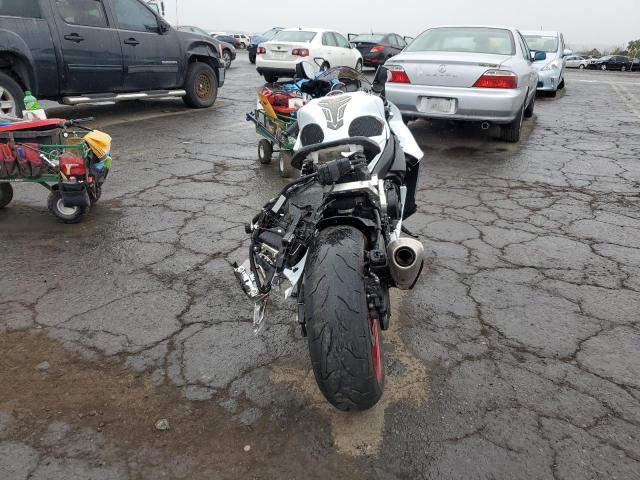 2024 SUZUKI GSX-R750 