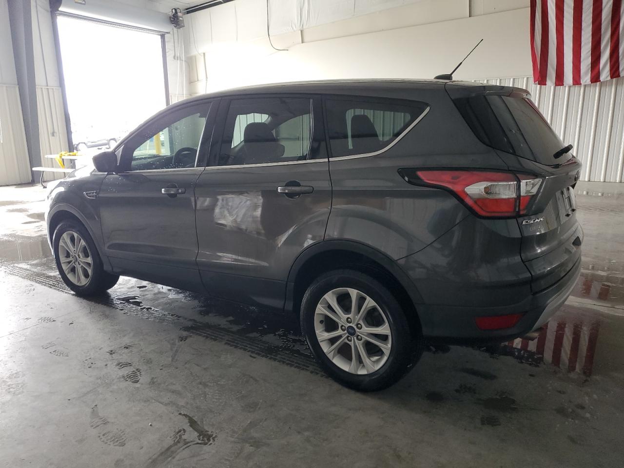 2017 Ford Escape Se VIN: 1FMCU9GD7HUE83694 Lot: 73332234