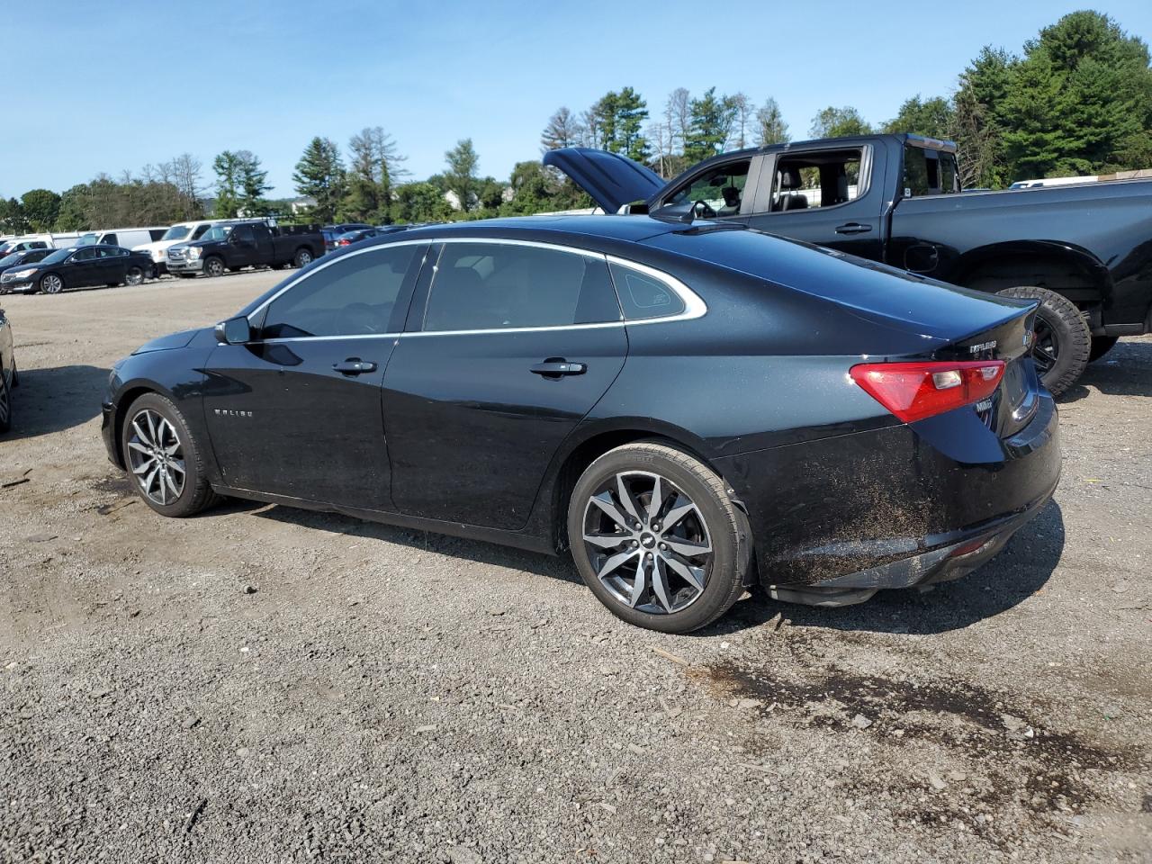 1G1ZD5ST2JF274825 2018 CHEVROLET MALIBU - Image 2