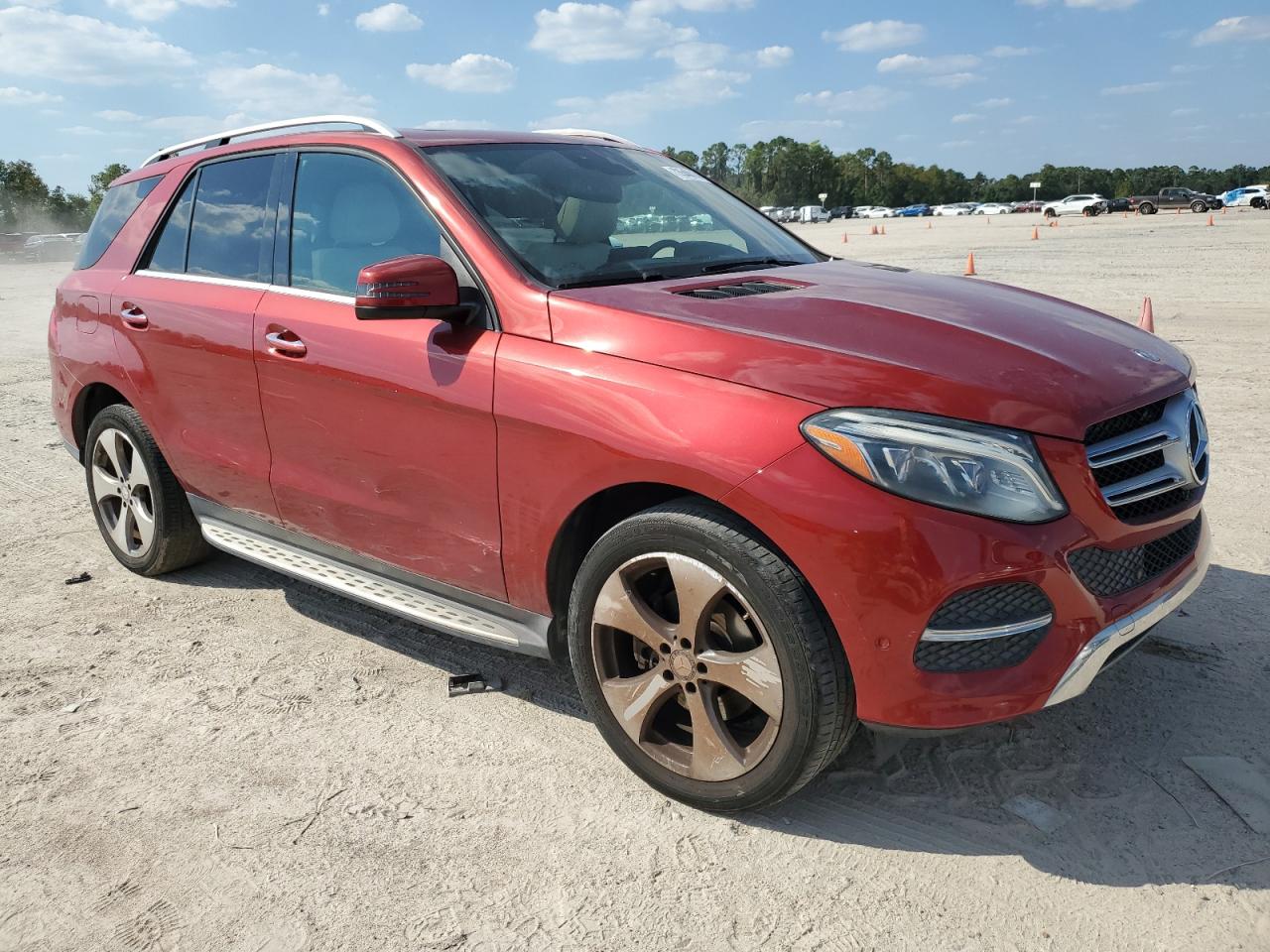 VIN 4JGDA5JB1GA642366 2016 MERCEDES-BENZ GLE-CLASS no.4