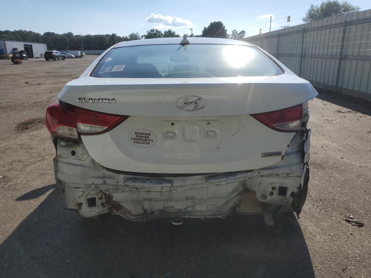 5NPDH4AE5DH325649 2013 Hyundai Elantra Gls