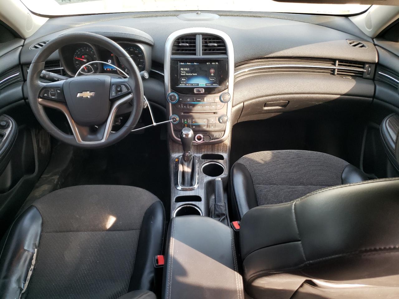 2015 Chevrolet Malibu - Image 8