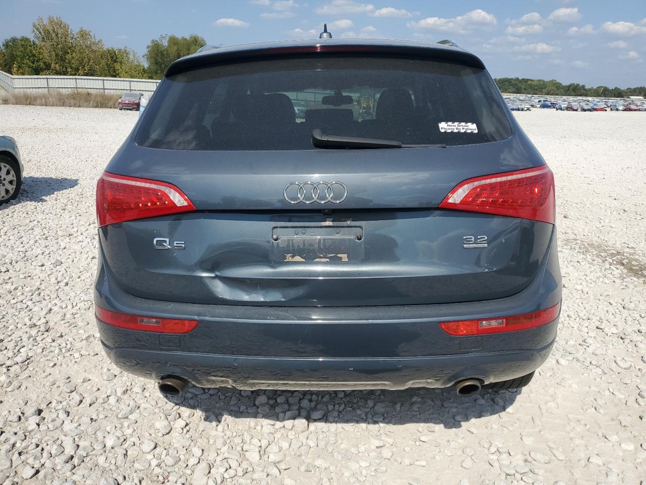 WA1LKAFPXAA103594 2010 Audi Q5 Premium Plus