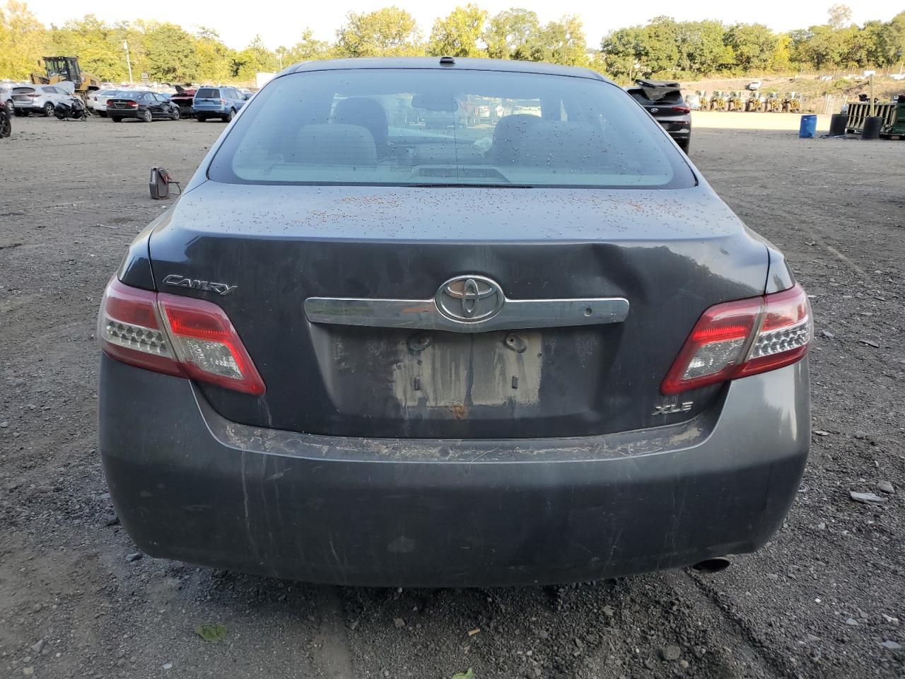 4T1BF3EK4BU121687 2011 Toyota Camry Base