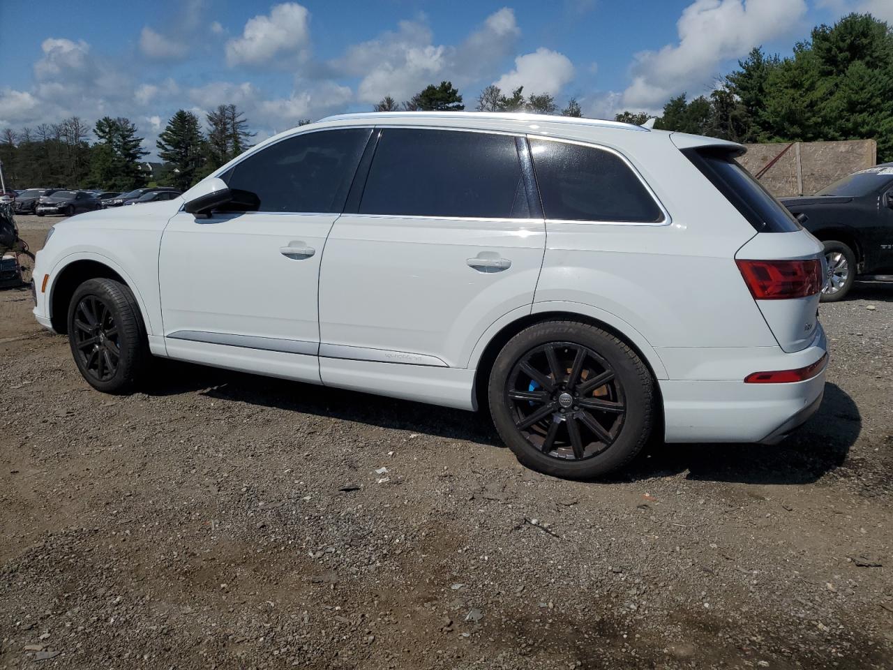 WA1VAAF72HD002487 2017 AUDI Q7 - Image 2