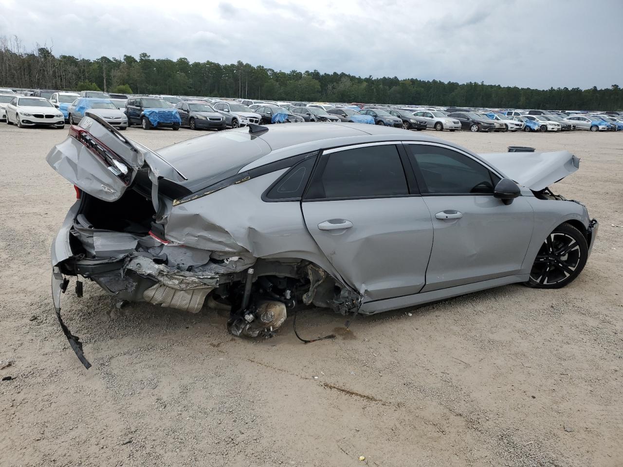 2024 Kia K5 - Image 3