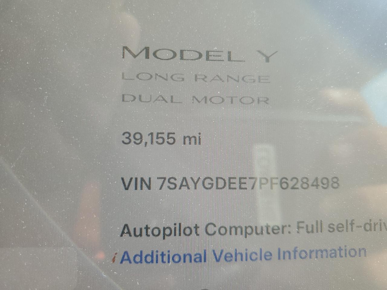 2023 Tesla Model Y VIN: 7SAYGDEE7PF628498 Lot: 69396424