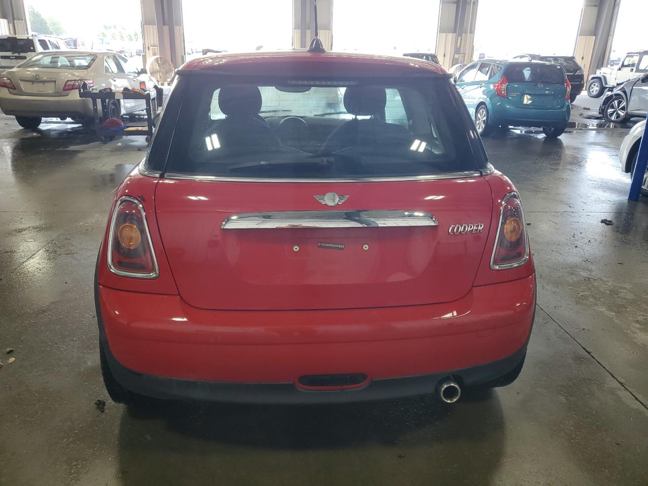 2010 MINI Cooper - Image 6