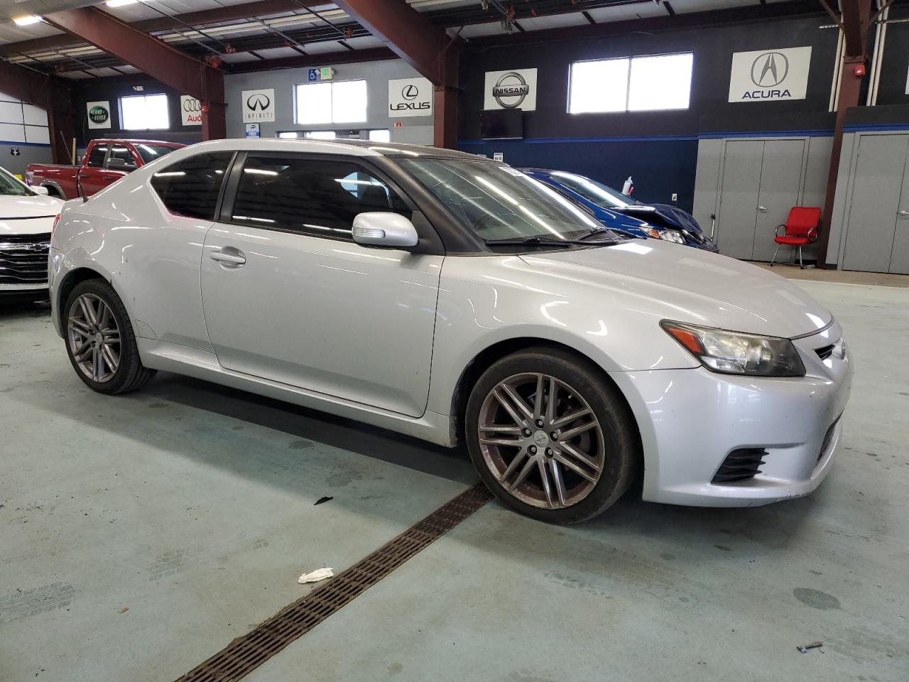 2013 Toyota tC - Image 4