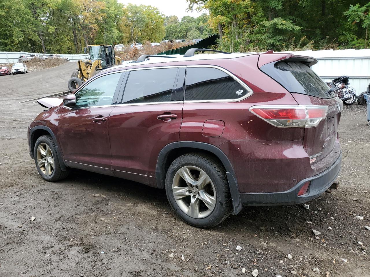 5TDDKRFH7FS094302 2015 TOYOTA HIGHLANDER - Image 2