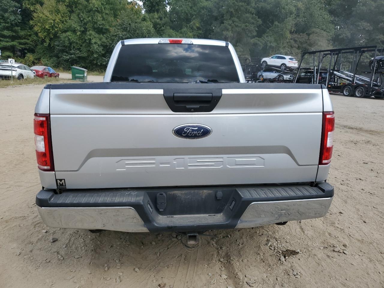 1FTEX1EBXJFA81640 2018 Ford F150 Super Cab