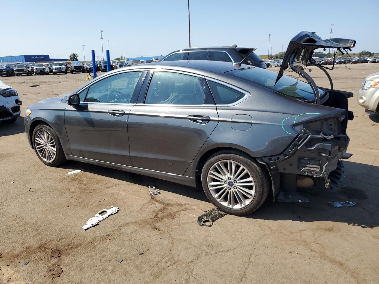 2016 Ford Fusion - Image 2