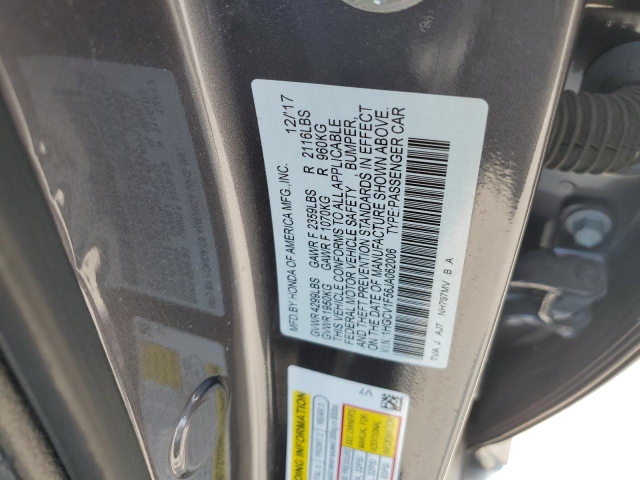 1HGCV1F56JA062006 2018 Honda Accord Exl