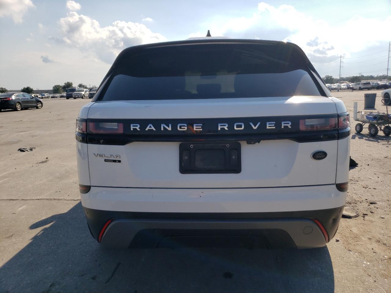 2019 Land Rover Range Rover Velar S VIN: SALYB2EX2KA215464 Lot: 71943754