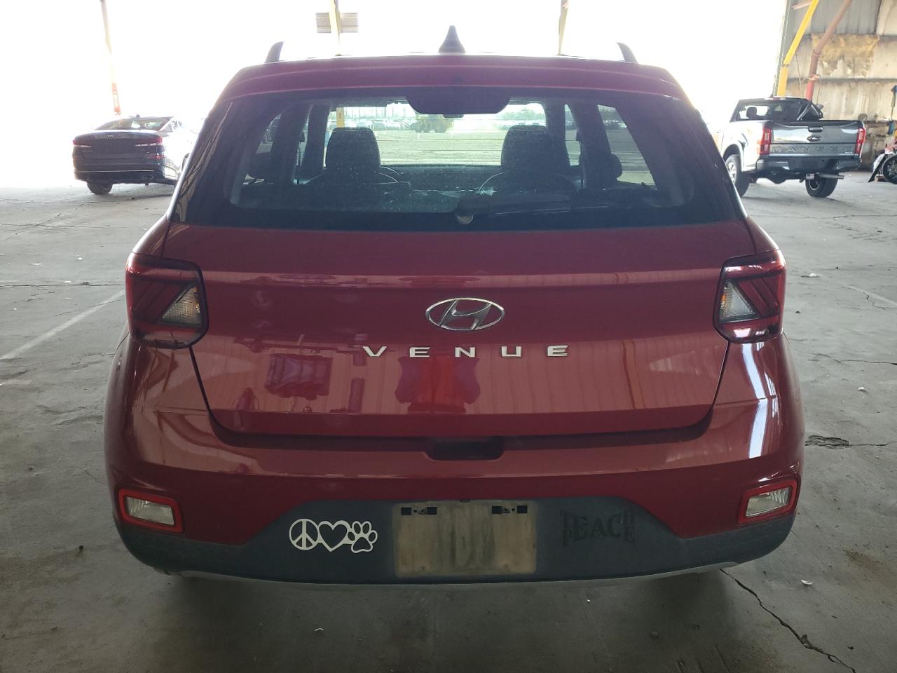 2022 Hyundai Venue Sel VIN: KMHRC8A3XNU150327 Lot: 71562054