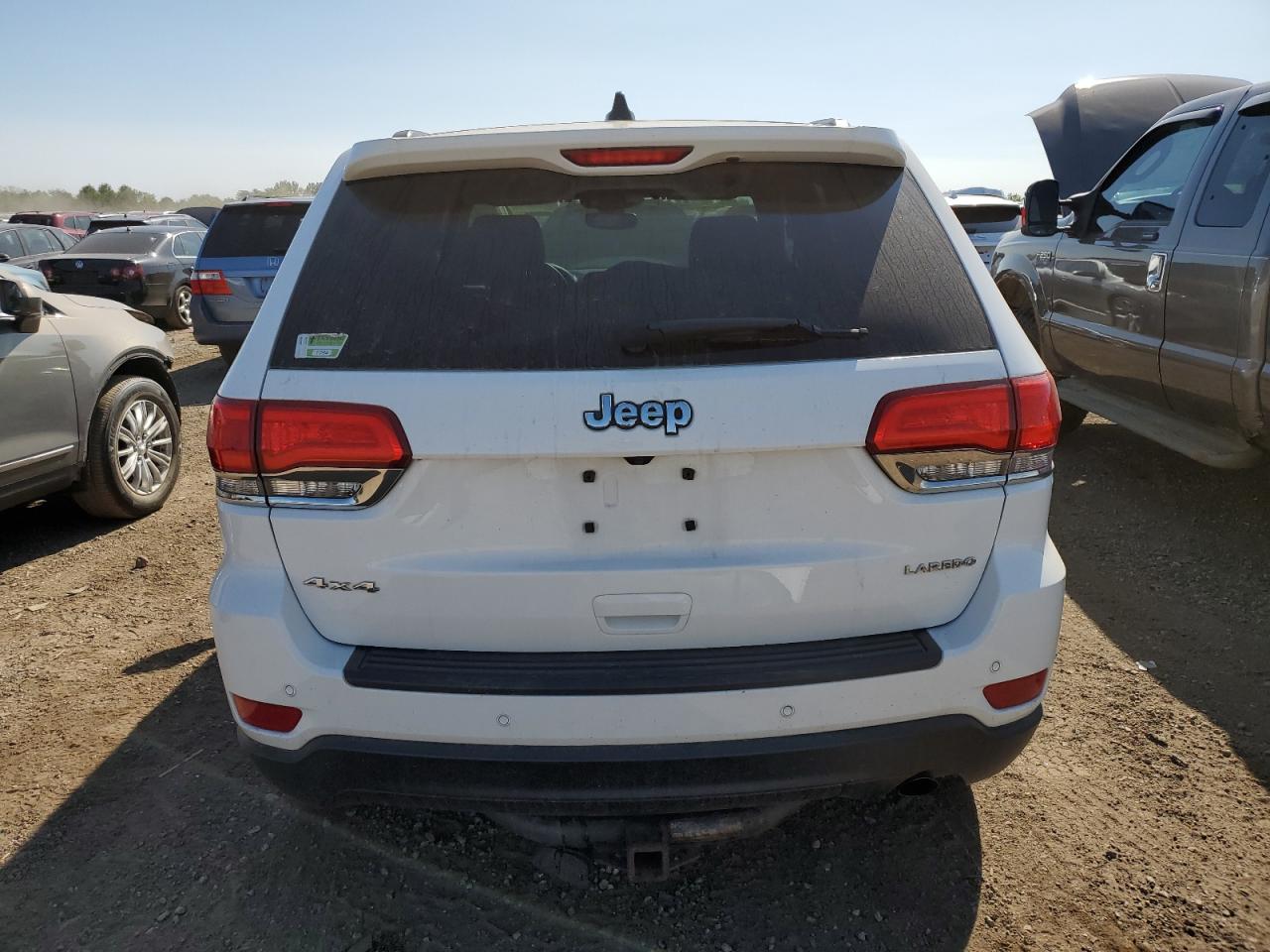 1C4RJFAG3HC745449 2017 Jeep Grand Cherokee Laredo