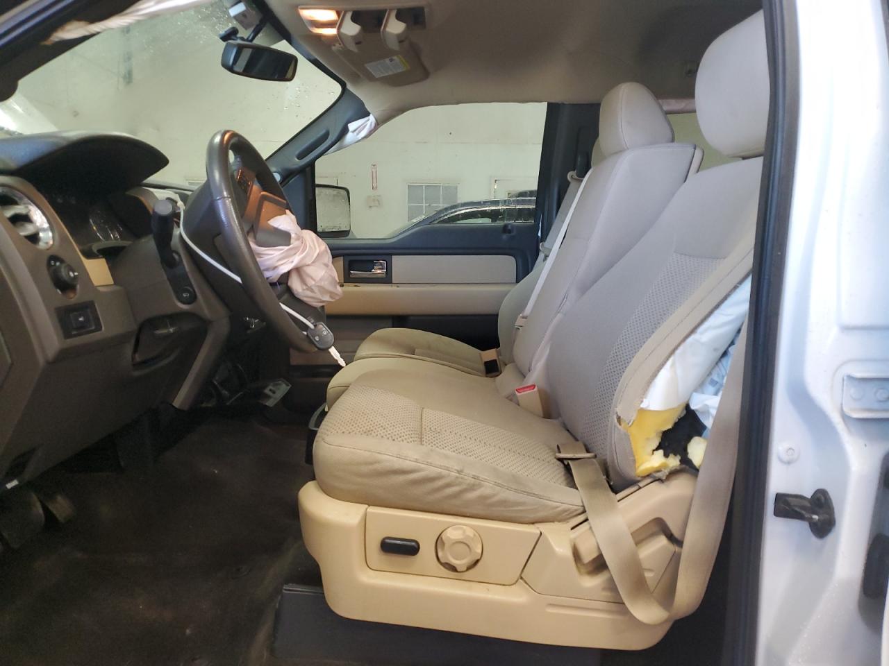 2013 Ford F-150 - Image 7