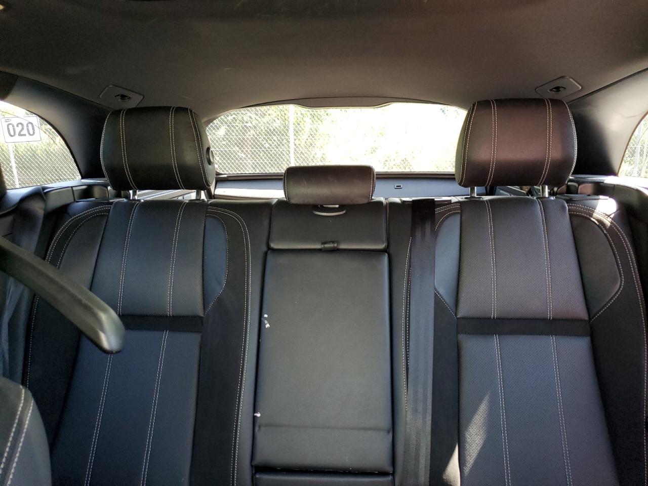 2019 Land Rover Range Rover Velar R-Dynamic Se VIN: SALYL2EX5KA795371 Lot: 70677394