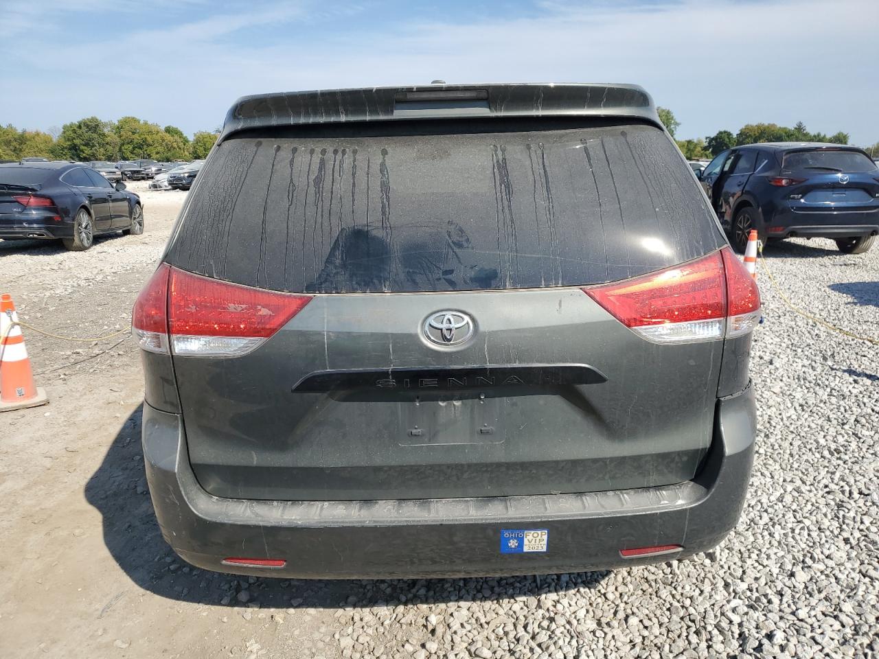 5TDZK3DC1DS356970 2013 Toyota Sienna