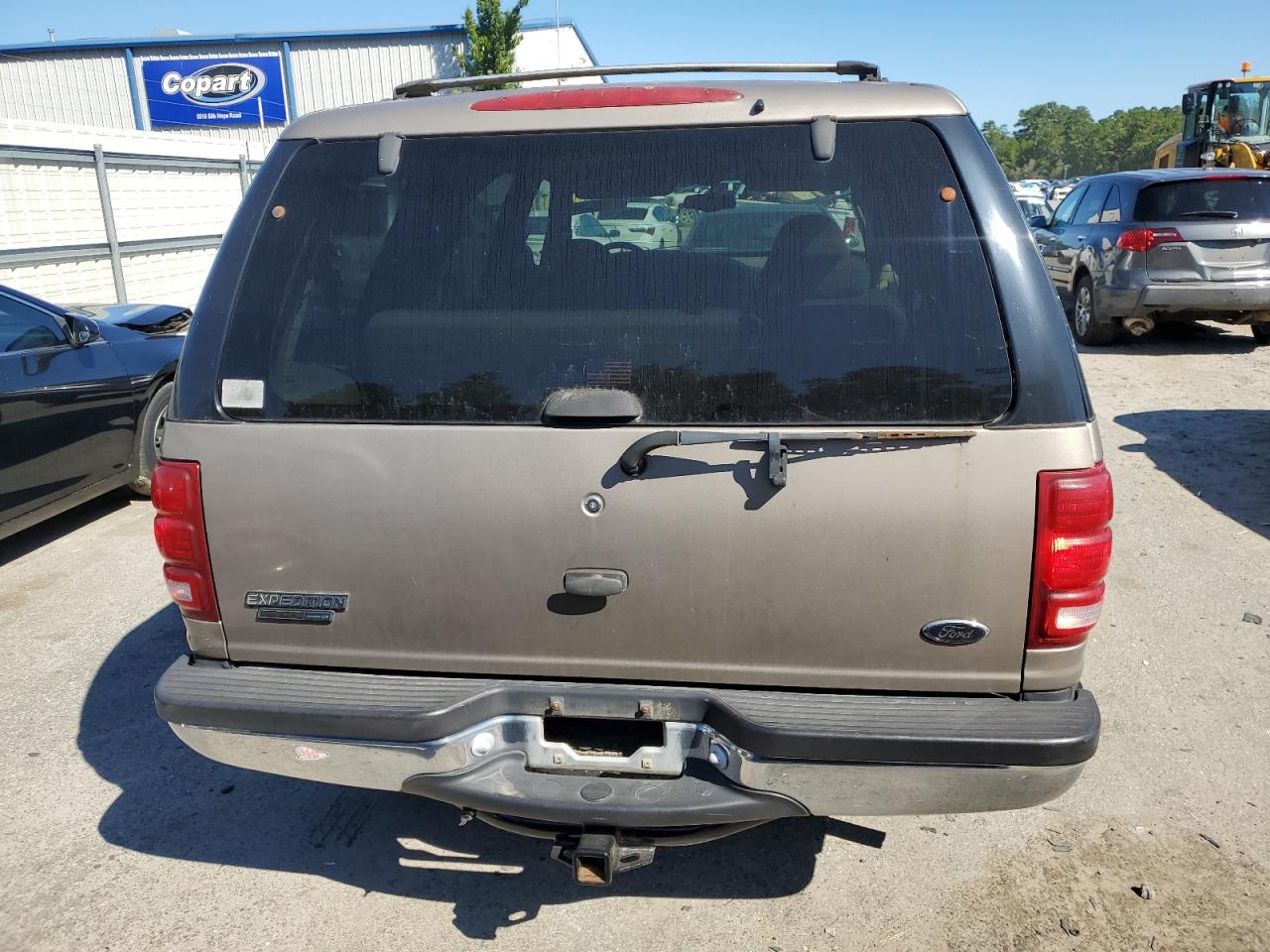 1FMRU15W21LA43068 2001 Ford Expedition Xlt