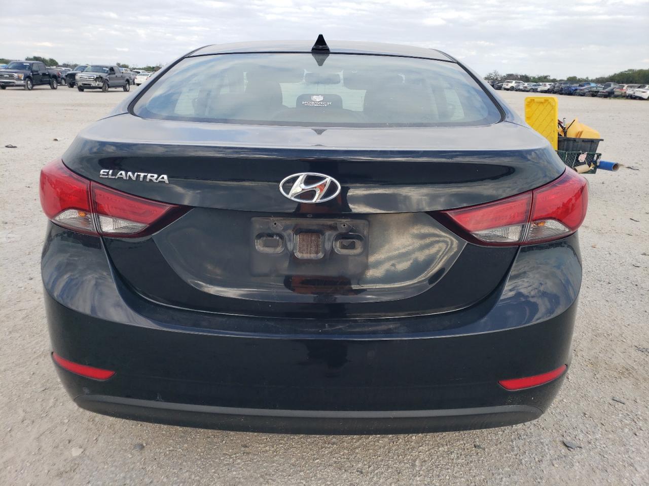 2016 Hyundai Elantra Se VIN: 5NPDH4AEXGH762857 Lot: 71097974