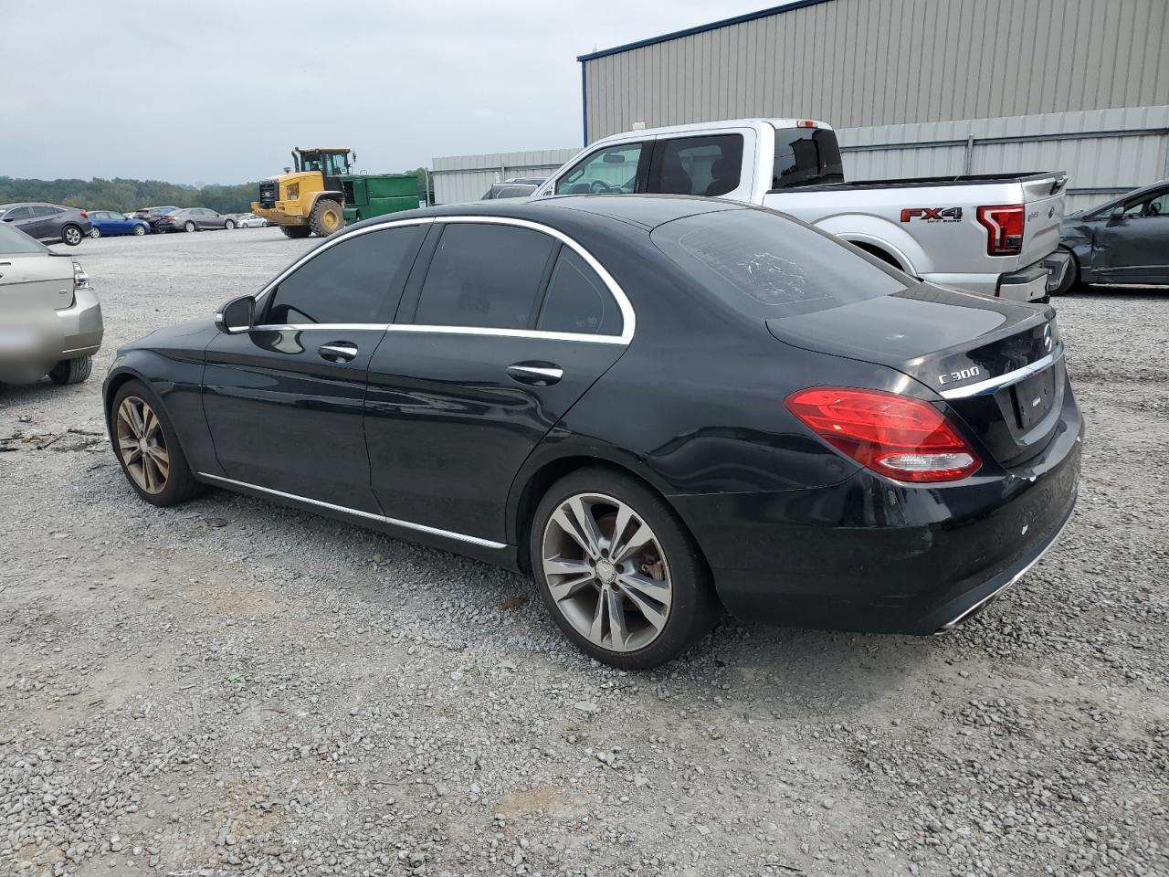 VIN 55SWF4JB8FU092824 2015 MERCEDES-BENZ C-CLASS no.2