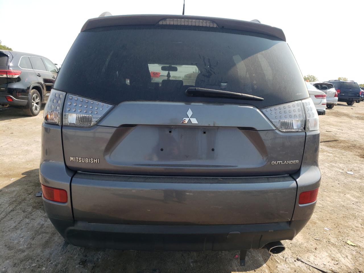 JA4LT21W28Z004958 2008 Mitsubishi Outlander Es