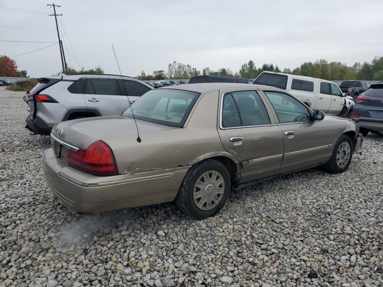 2005 Mercury Grand Marquis - Image 3