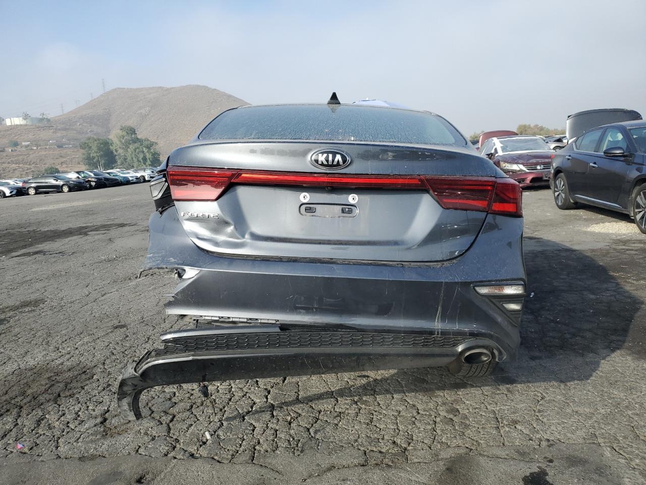 2021 Kia Forte Fe VIN: 3KPF24AD0ME361660 Lot: 72056874