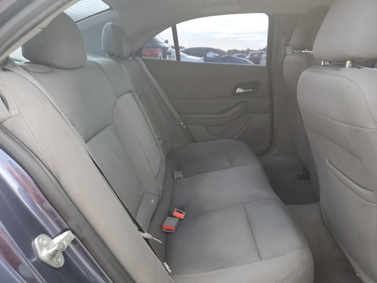 2014 Chevrolet Malibu - Image 10