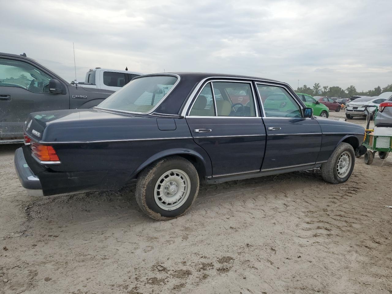 1984 Mercedes-Benz 300 Dt VIN: WDBAB33A9EA047709 Lot: 68974194