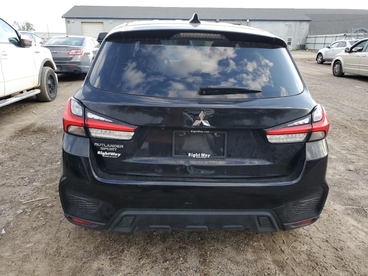 2020 Mitsubishi Outlander Sport Es VIN: JA4AP3AU2LU027663 Lot: 72643534