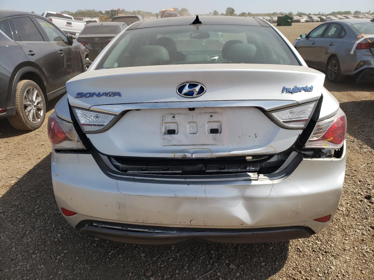 2015 Hyundai Sonata Hybrid VIN: KMHEC4A40FA130266 Lot: 71742524