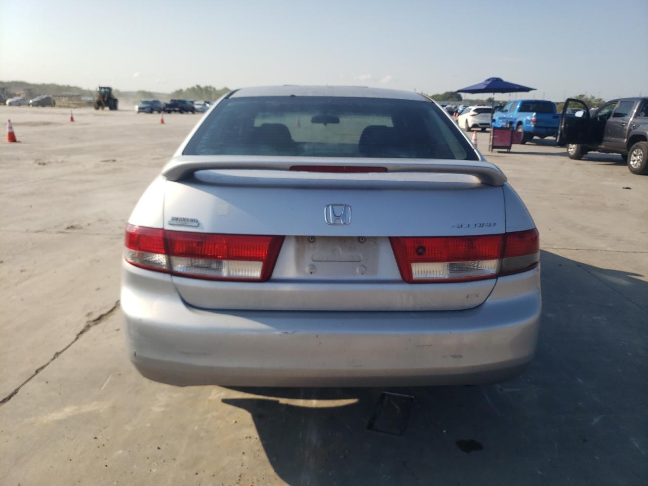 2004 Honda Accord Ex VIN: 1HGCM56764A058084 Lot: 70451494