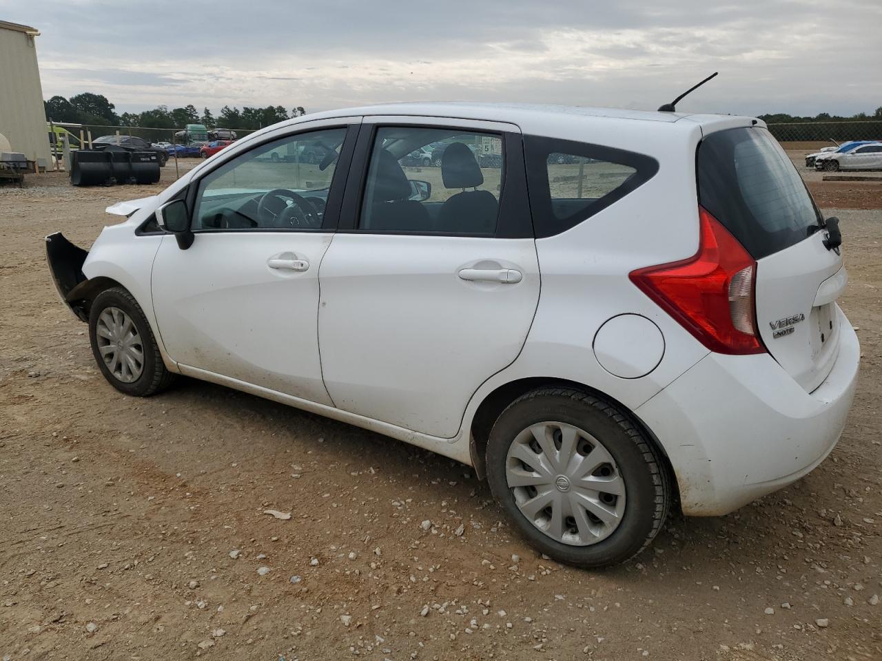 2015 Nissan Versa - Image 2