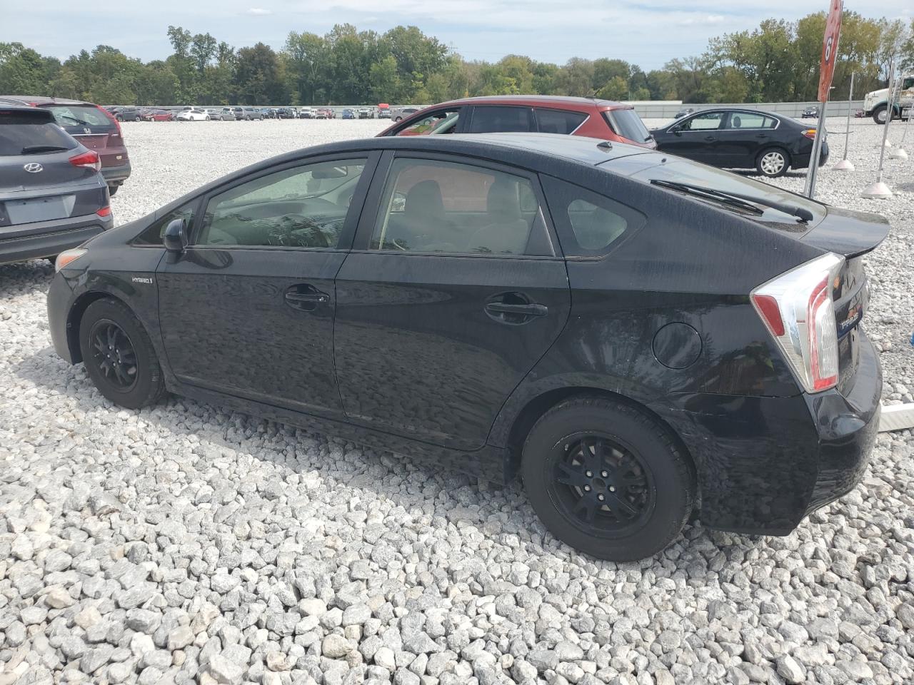 2015 Toyota Prius - Image 2
