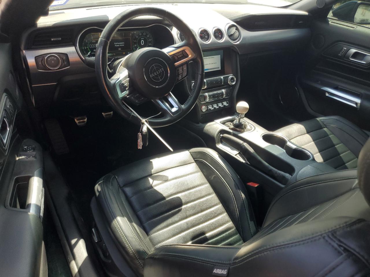 2019 Ford Mustang - Image 8