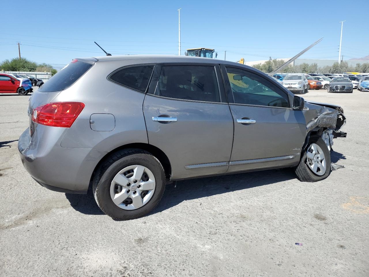 2015 Nissan Rogue - Image 3