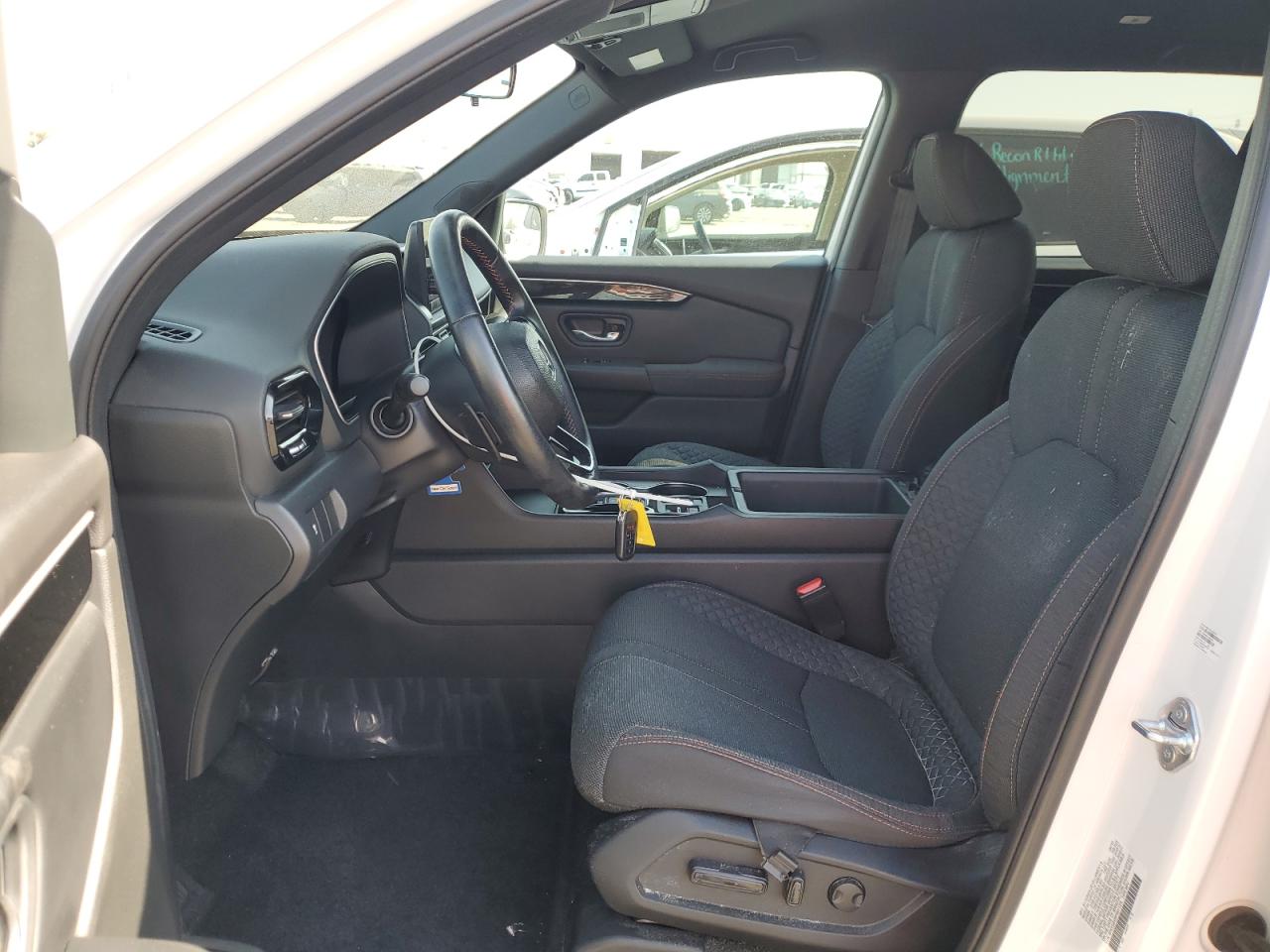 5FNYG2H39PB011275 2023 Honda Pilot Sport